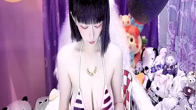 kumamon- online show from October 21, 2025, 2:18 pm