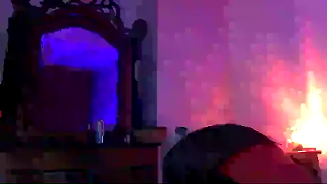 Snapshot of CharlotteVixxens chatting on September 25, 2025, 12:14 am CharlotteVixxens online show from September 25, 2025, 12:14 am