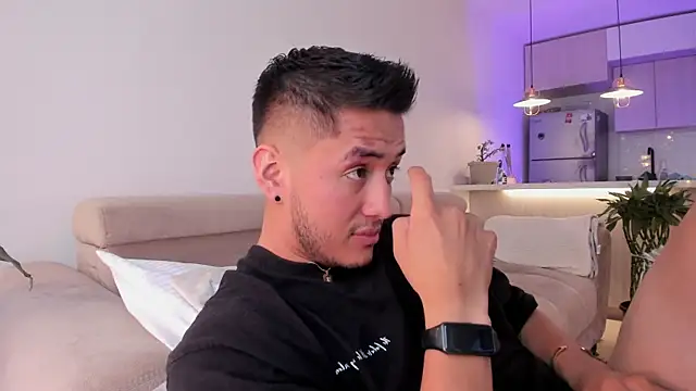 Snapshot of Chriskyle_ chatting on March 6, 2025, 2:29 pm Chriskyle  online show from March 6, 2025, 2:29 pm