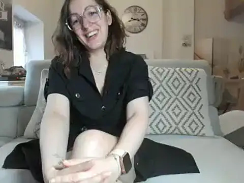 Snapshot of prunelle_sexy chatting on October 18, 2025, 6:16 am prunelle sexy online show from October 18, 2025, 6:16 am
