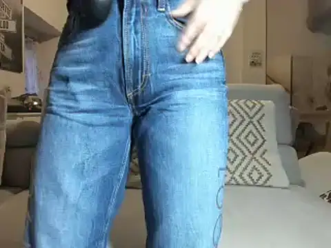 Snapshot of prunelle_sexy chatting on October 25, 2025, 6:10 am prunelle sexy online show from October 25, 2025, 6:10 am