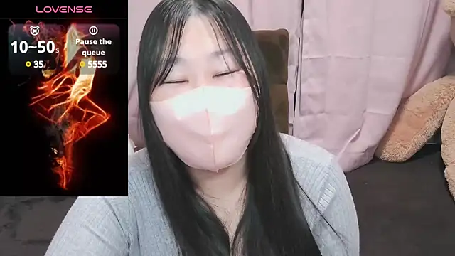 yuinyan3150 online show from January 27, 2025, 10:38 pm