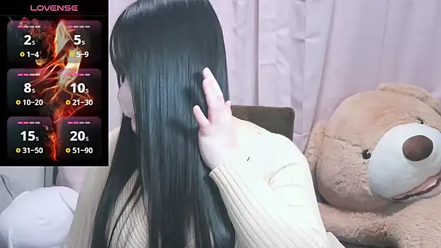 yuinyan3150 online show from February 16, 2025, 5:26 pm