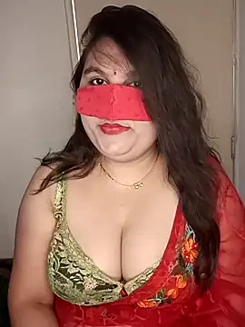 Snapshot of Love-priya chatting on January 10, 2025, 7:14 am Love-priya online show from January 10, 2025, 7:14 am