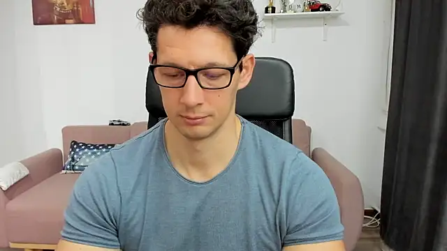 BrutusK08 online show from January 27, 2025, 6:52 am