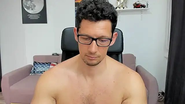 BrutusK08 online show from March 13, 2025, 2:01 pm