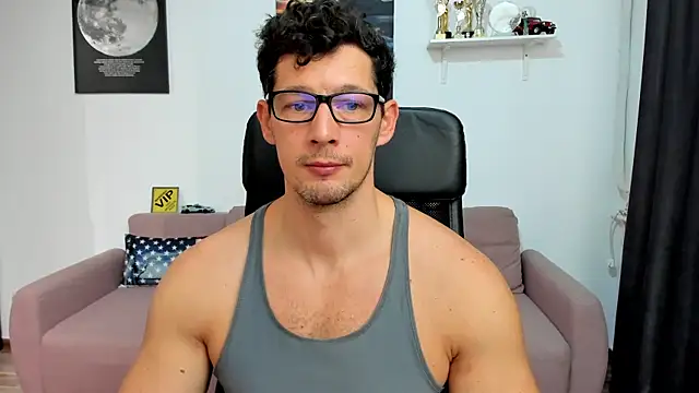 BrutusK08 online show from December 3, 2025, 8:23 am