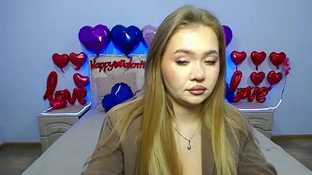 Snapshot of StacyYellig chatting on February 5, 2025, 8:32 am StacyYellig online show from February 5, 2025, 8:32 am