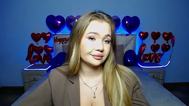 Snapshot of StacyYellig chatting on February 5, 2025, 7:10 pm StacyYellig online show from February 5, 2025, 7:10 pm