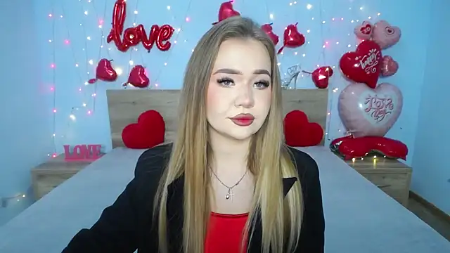 Snapshot of StacyYellig chatting on February 15, 2025, 12:15 am StacyYellig online show from February 15, 2025, 12:15 am