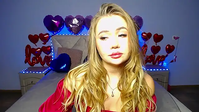 Snapshot of StacyYellig chatting on February 22, 2025, 8:40 am StacyYellig online show from February 22, 2025, 8:40 am