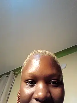 Snapshot of _BLVCKGIRL_SHERIF chatting on December 13, 2024, 8:20 am BLVCKGIRL SHERIF online show from December 13, 2024, 8:20 am