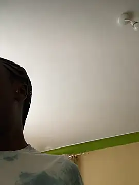 Snapshot of _BLVCKGIRL_SHERIF chatting on September 9, 2025, 12:37 pm BLVCKGIRL SHERIF online show from September 9, 2025, 12:37 pm