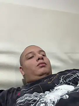 Snapshot of randall_maddox chatting on February 18, 2025, 7:32 am randall maddox online show from February 18, 2025, 7:32 am