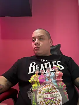 Snapshot of randall_maddox chatting on February 19, 2025, 10:12 am randall maddox online show from February 19, 2025, 10:12 am