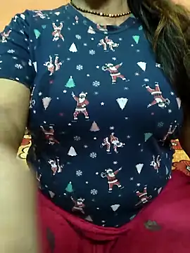 CUTE SOPHIA- online show from November 16, 2025, 10:32 am