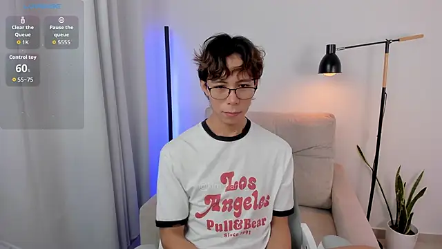 Snapshot of kim_lian21 chatting on November 4, 2025, 1:54 pm kim lian21 online show from November 4, 2025, 1:54 pm