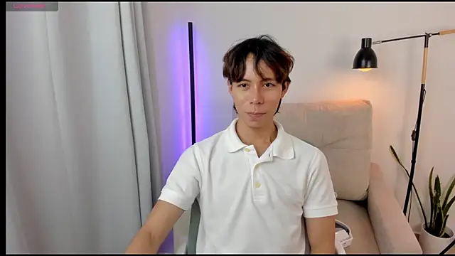 Snapshot of kim_lian21 chatting on November 10, 2025, 10:25 am kim lian21 online show from November 10, 2025, 10:25 am