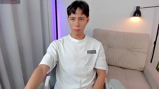 Snapshot of kim_lian21 chatting on November 16, 2025, 1:17 pm kim lian21 online show from November 16, 2025, 1:17 pm