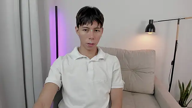 Snapshot of kim_lian21 chatting on November 30, 2025, 7:01 am kim lian21 online show from November 30, 2025, 7:01 am