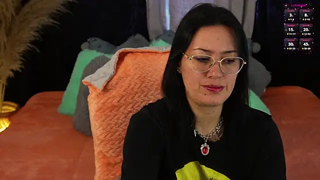 Snapshot of isaibanez chatting on March 2, 2025, 1:16 pm isaibanez online show from March 2, 2025, 1:16 pm