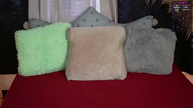 Snapshot of isaibanez chatting on October 10, 2025, 12:59 pm isaibanez online show from October 10, 2025, 12:59 pm