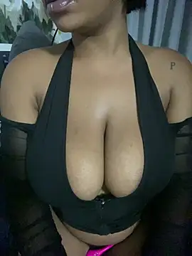 YellowHoneyDip online show from January 10, 2025, 2:57 am