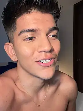 santiago 01 online show from January 28, 2025, 12:47 am