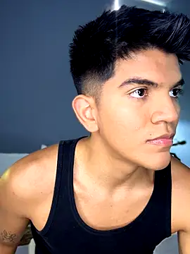 santiago 01 online show from September 18, 2025, 7:16 pm