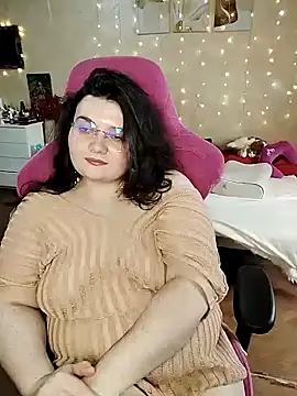 DenisHailey online show from February 2, 2025, 9:51 am