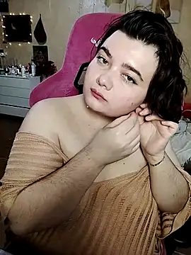 DenisHailey online show from September 17, 2025, 1:24 pm