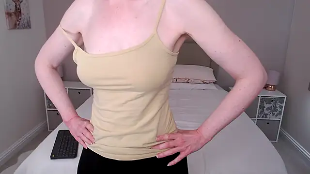 Snapshot of British_Goddess_Anna chatting on January 21, 2025, 11:46 am British Goddess Anna online show from January 21, 2025, 11:46 am