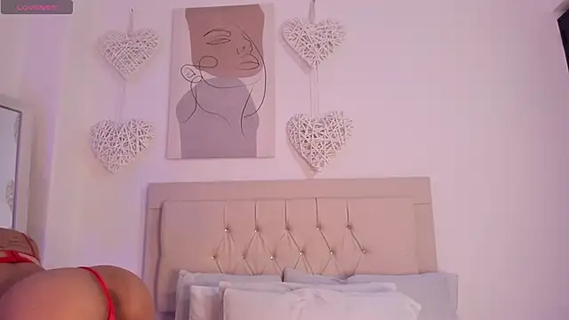 Snapshot of daiana_curly chatting on January 28, 2025, 1:38 pm daiana curly online show from January 28, 2025, 1:38 pm