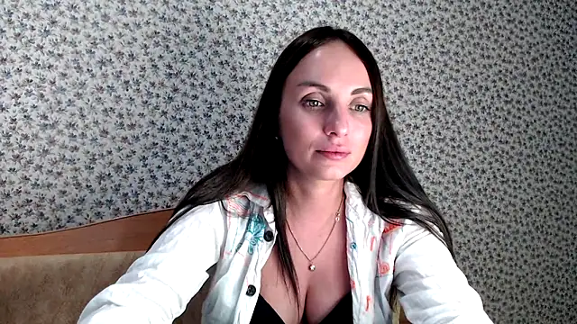 Snapshot of Tinadream20 chatting on March 4, 2025, 2:21 pm Tinadream20 online show from March 4, 2025, 2:21 pm