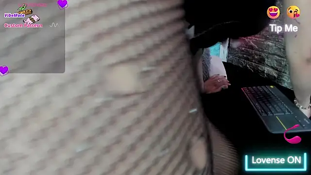 Cloee66 online show from November 10, 2025, 5:45 pm