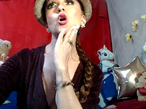 Snapshot of hottieperla chatting on January 5, 2025, 10:19 pm hottieperla online show from January 5, 2025, 10:19 pm