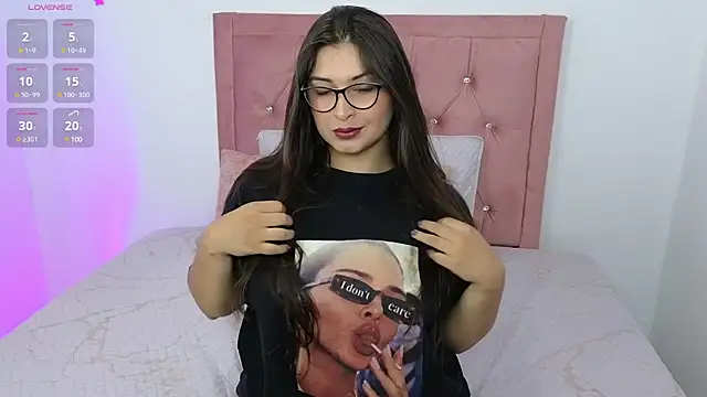 adara lennox online show from January 21, 2025, 9:04 pm