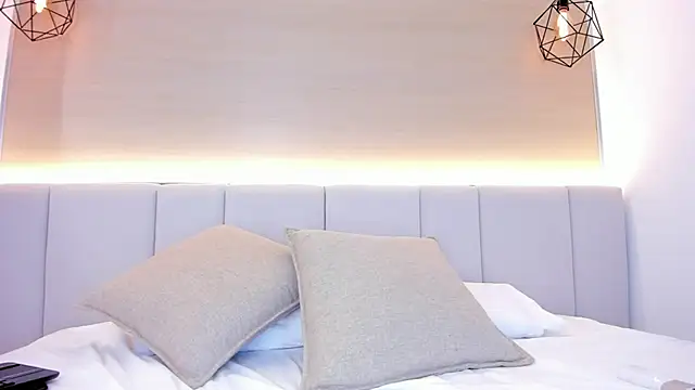 Snapshot of aprilalen chatting on November 20, 2025, 7:30 am aprilalen online show from November 20, 2025, 7:30 am