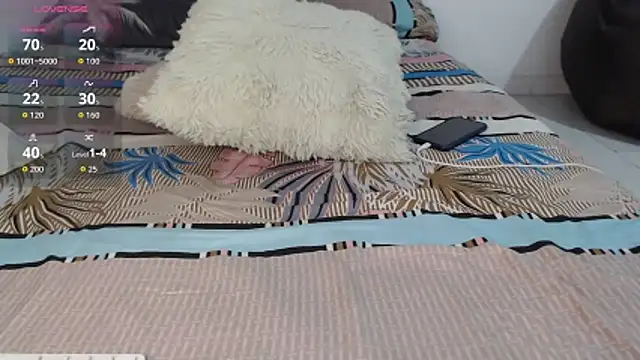 Snapshot of Aaronblack1_ chatting on October 26, 2025, 7:03 am Aaronblack1 online show from October 26, 2025, 7:03 am