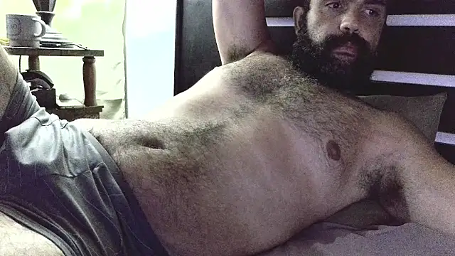 Snapshot of machoathome chatting on January 10, 2025, 1:32 am machoathome online show from January 10, 2025, 1:32 am