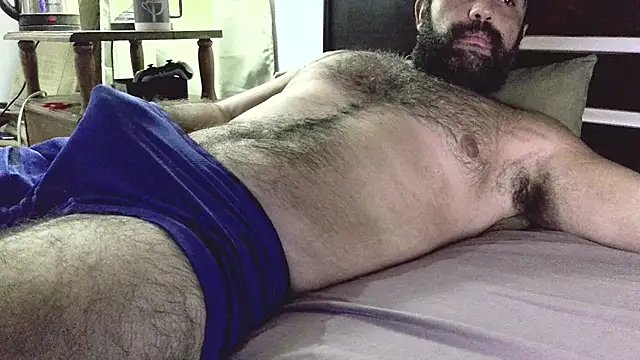 Snapshot of machoathome chatting on February 17, 2025, 2:53 am machoathome online show from February 17, 2025, 2:53 am
