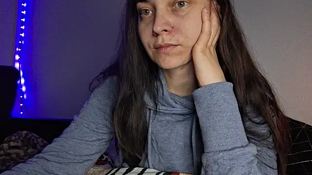 Cyndee Winter online show from December 20, 2024, 8:23 pm