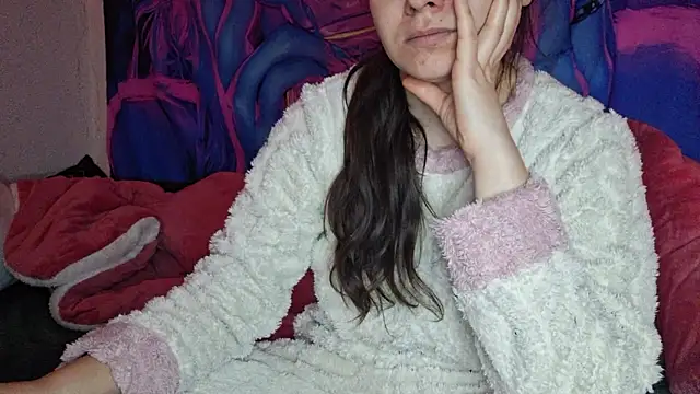 Cyndee Winter online show from February 4, 2025, 7:55 pm