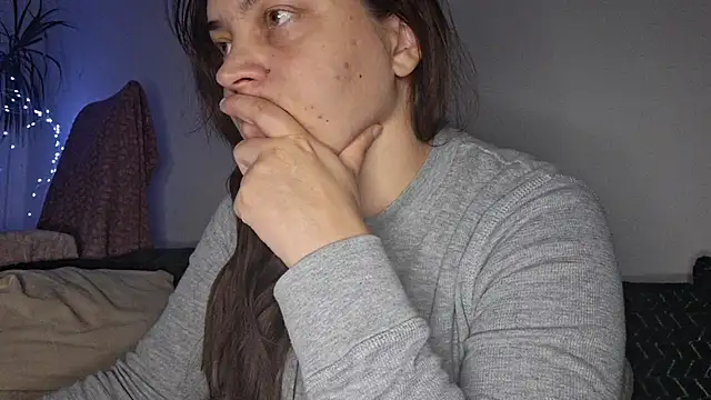 Cyndee Winter online show from October 15, 2025, 7:58 pm