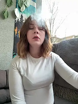 MaribelRiver online show from March 16, 2025, 5:28 pm