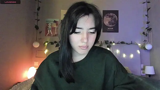 Anisawithlove online show from December 13, 2024, 5:32 pm