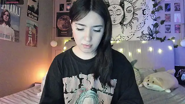 Anisawithlove online show from January 15, 2025, 4:54 pm