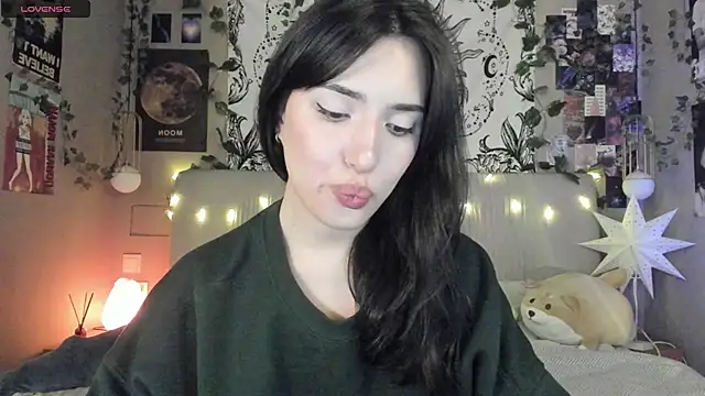 Anisawithlove online show from March 10, 2025, 4:25 pm