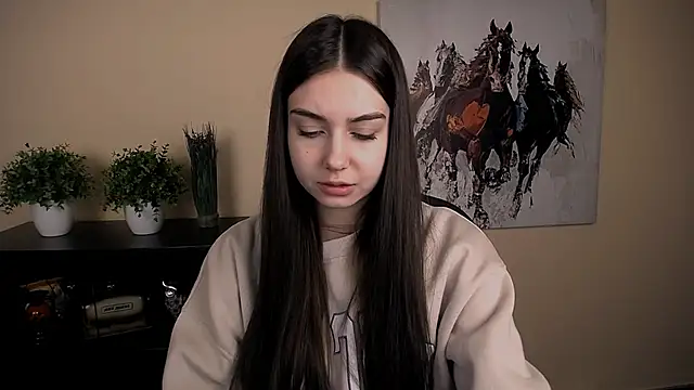 Snapshot of Lili_magic chatting on November 12, 2025, 8:48 am Lili magic online show from November 12, 2025, 8:48 am