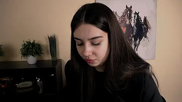 Snapshot of Lili_magic chatting on December 14, 2025, 3:28 pm Lili magic online show from December 14, 2025, 3:28 pm